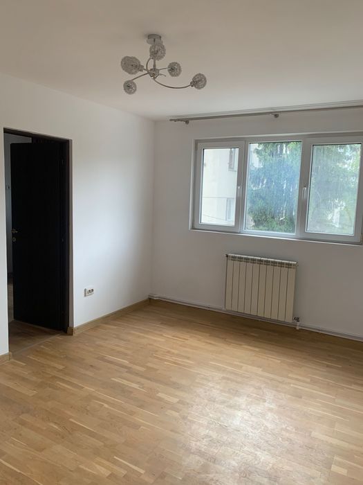 Vanzare apartment si autoturism