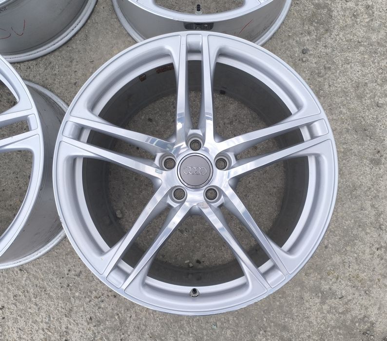 19 цола джанти за Audi R8 Спорт пакет