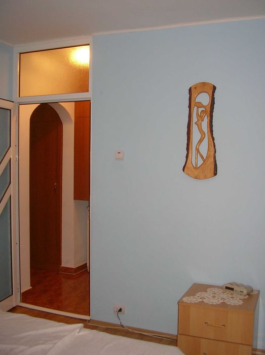 Vand apartament doua camere