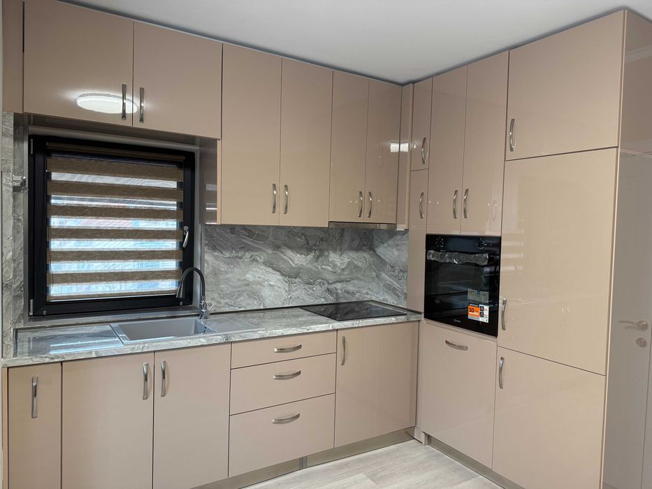Продава се Двустаен апартамент в Търговище, Вароша - 66 кв.м за 711 €/кв.м - Снимка #4