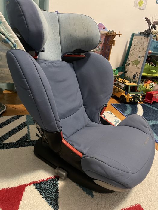 Столче за кола Maxi Cosi