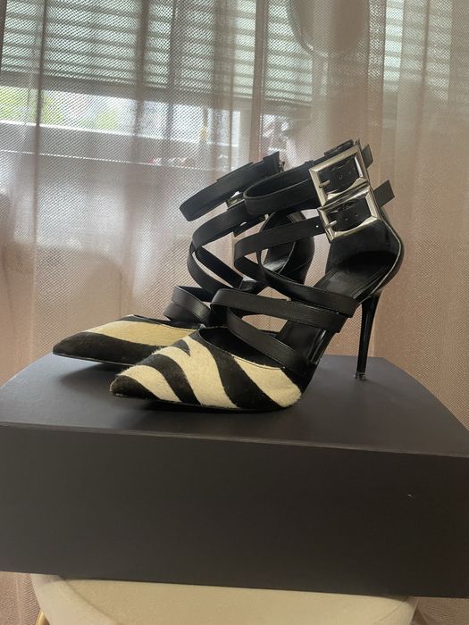 Черно бяло обувки 38-ми номер естествена кожа Guess