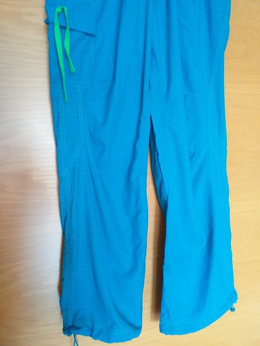 Pantaloni dansuri latino, zumba, cumbia, salsa