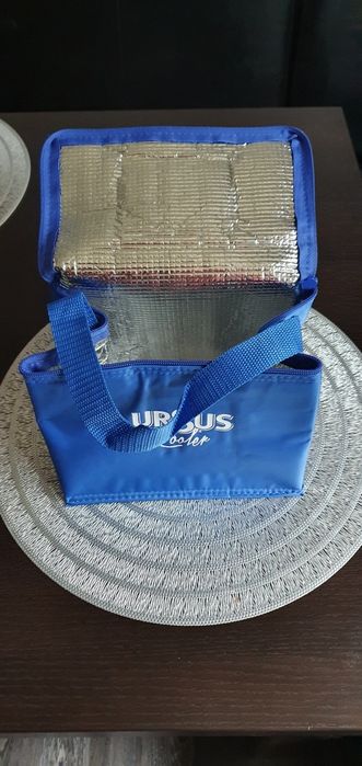 Geanta termoizolanta Ursus noua