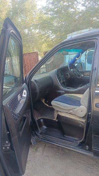 Ниссан ларго 8 мест