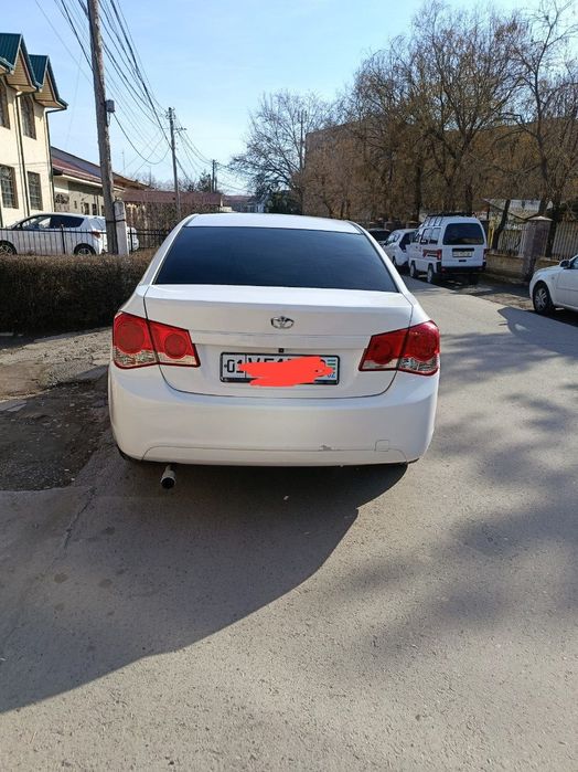 Ласетти Круз Сотилади