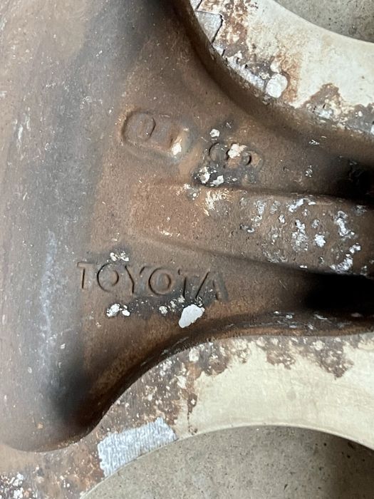 Один диски (вертолет) на Alphard Альфард