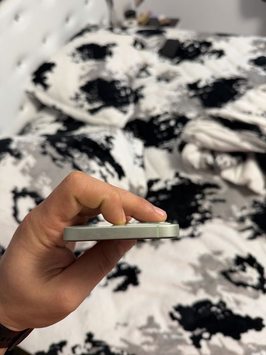 iPhone 12 folosit 64GB