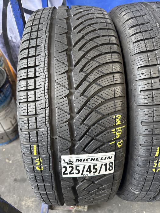 225/45/18 Michelin M+S