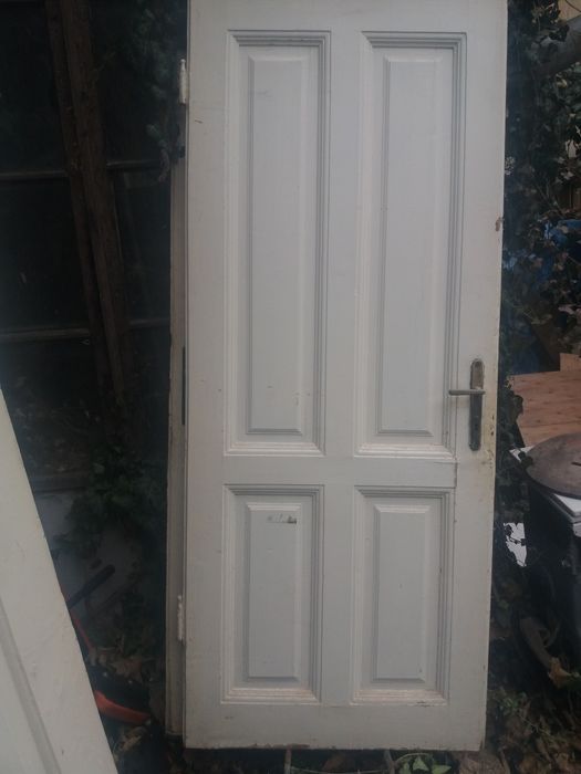Usi vintage lemn masiv