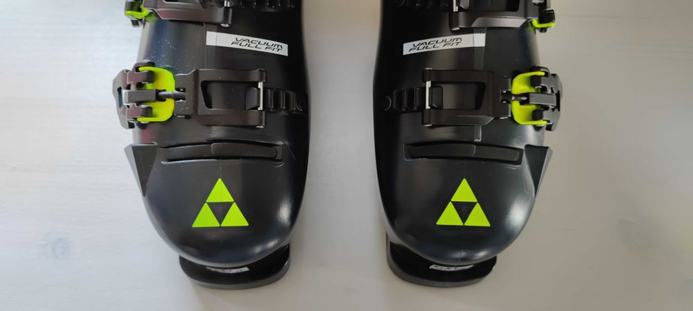Clapari Fischer RC4 PODIUM GT 130,Eu: 44-nou