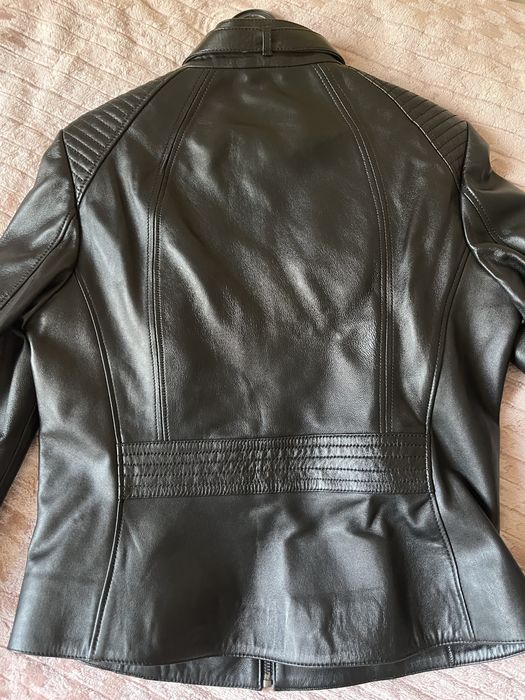 Дамско кожено яке