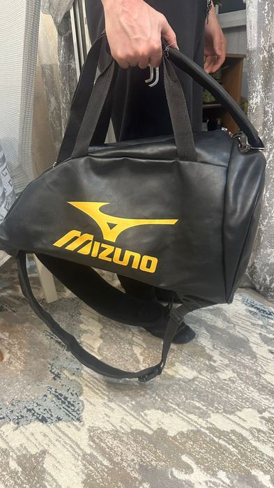 Продам сумку рюкзак Mızuno оригинал
