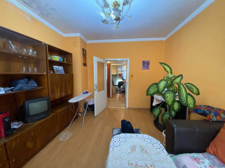 Продава се Тристаен апартамент в Пловдив, Кършияка - 86 кв.м за 745 €/кв.м - Снимка #1
