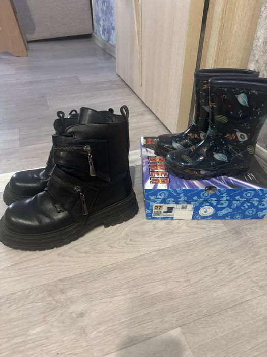 Продам ботинки денские и детские