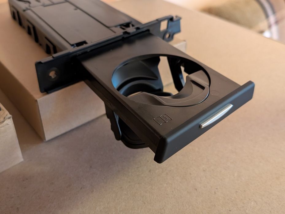 Suport pahare cup holder stanga/dreapta BMW seria 3 E90 E91 E92 E93