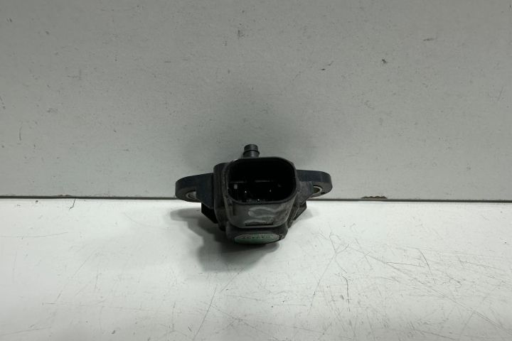 Senzor presiune A0051535028 Mercedes-Benz E-Class W211/S211