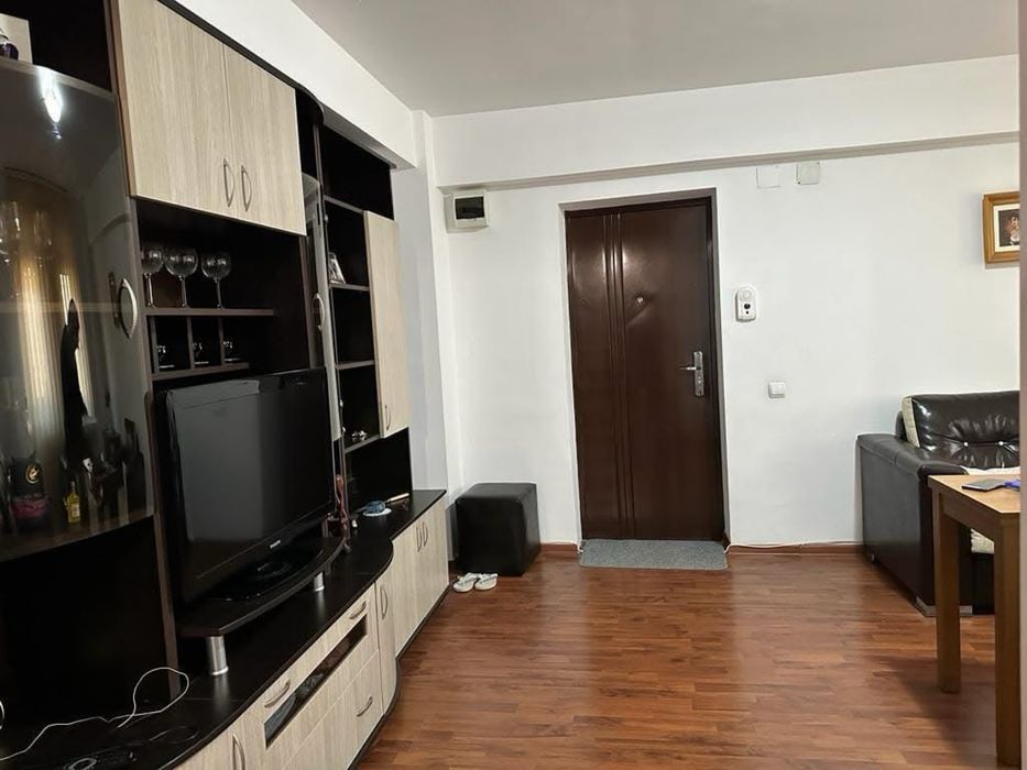 Inchiriez ap cu 2 camere
