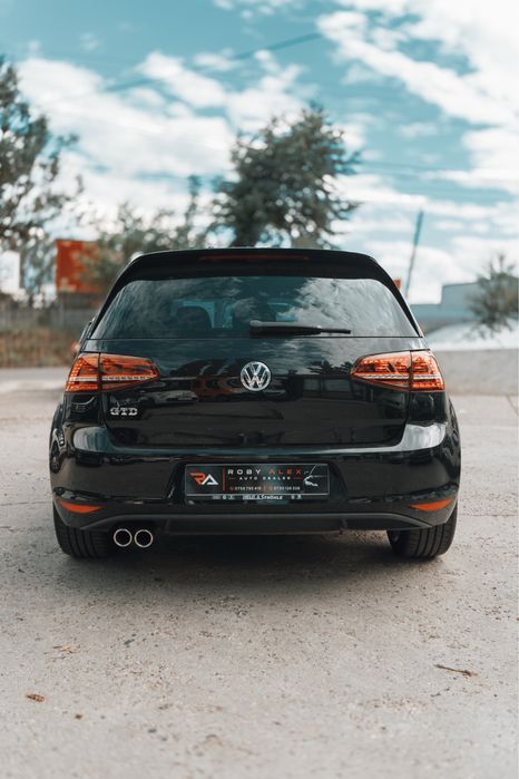 VOLKSWAGEN Golf 2015 — imagine 4
