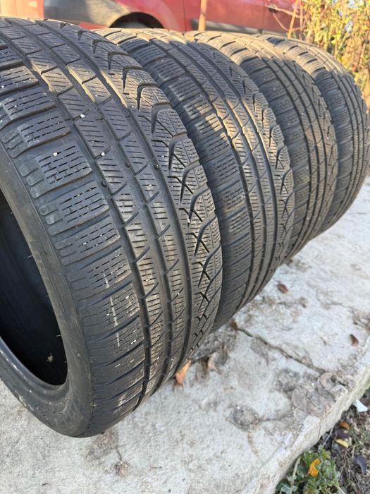 Set iarnă 245/40R19