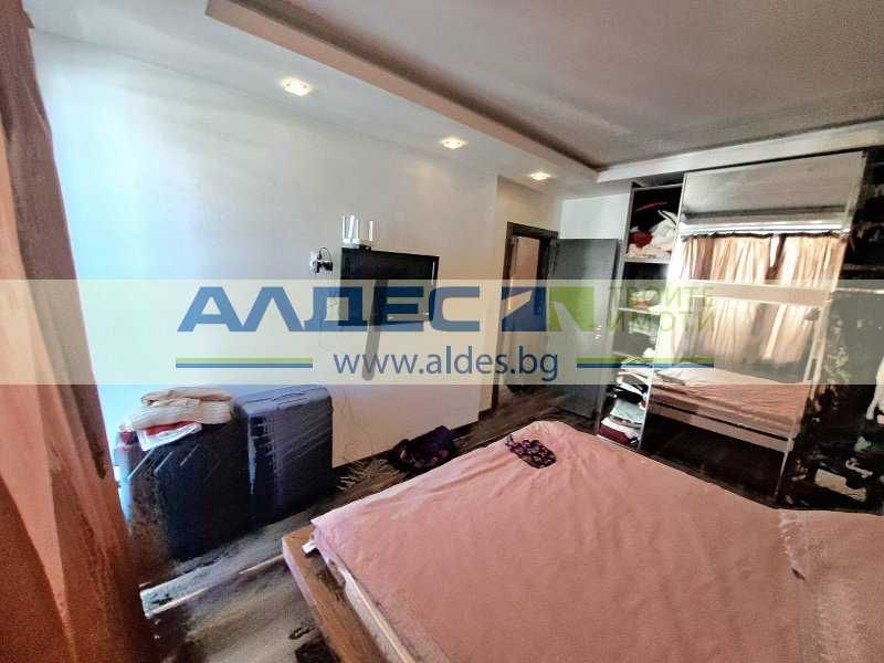 Продава се Тристаен апартамент в София, Борово - 118 кв.м за 2500 €/кв.м - Снимка #6