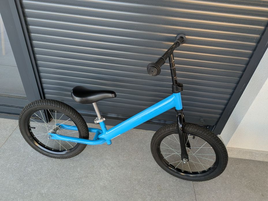 Bicicleta fara pedale 5-7 ani
