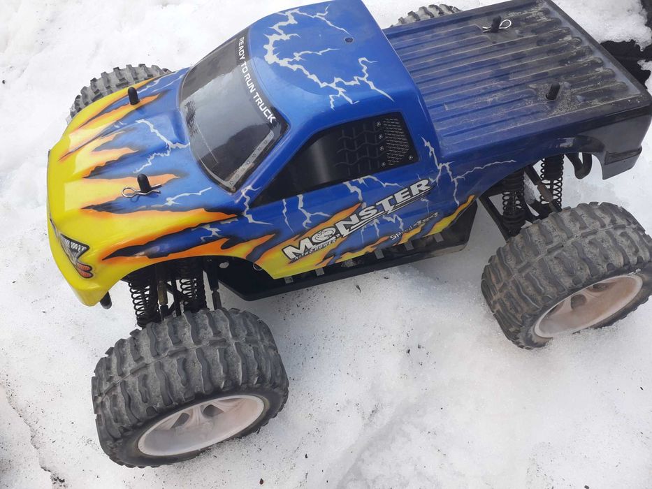 РЦ модел 1/10 RC бъги