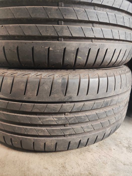 2бр.летни гуми 225/50/17 Bridgestone