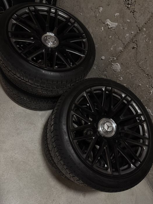 ЕКСКЛУЗИВНО:  Комплект Оригинална Джанта  и Зимни Гуми Mercedes-AMG GT