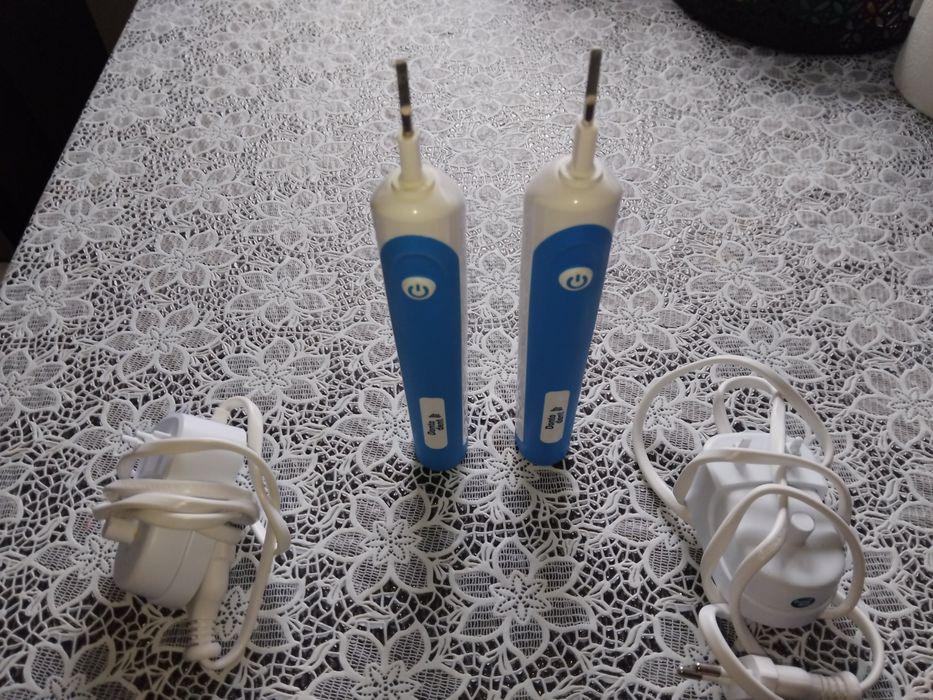 Periuțe Electrice DM