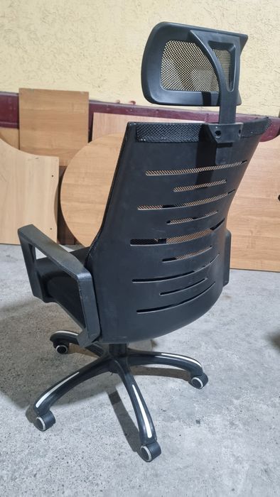 Офисные кресло. Сост буу хор