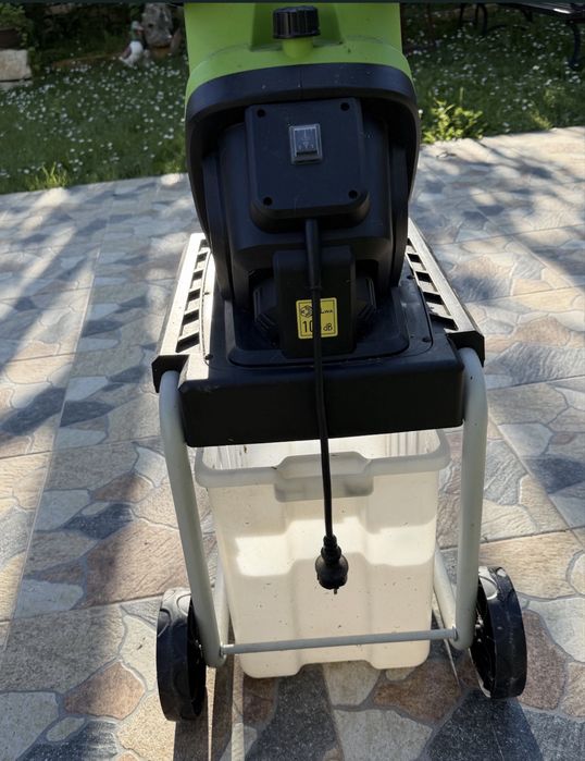 Електрическа градинска дробилка Fieldmann – 2500W
