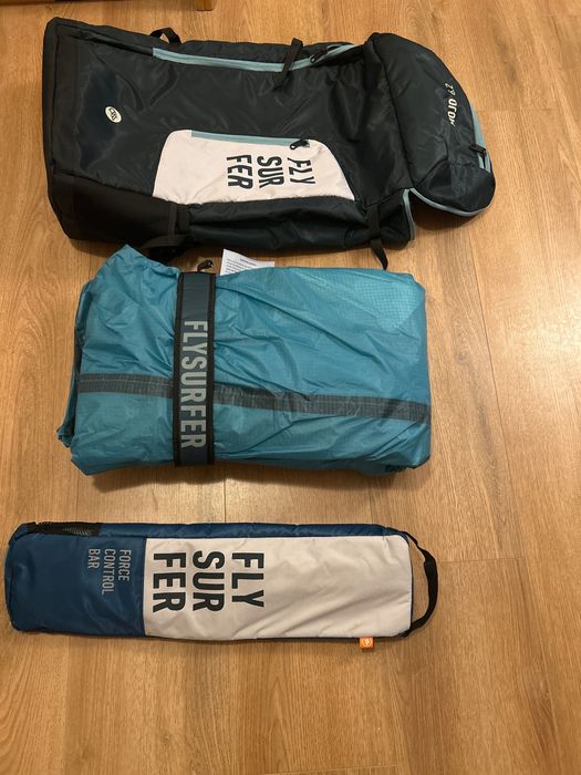 Flysurfer Kite Set – Geantă + Kite + Bară FORCE