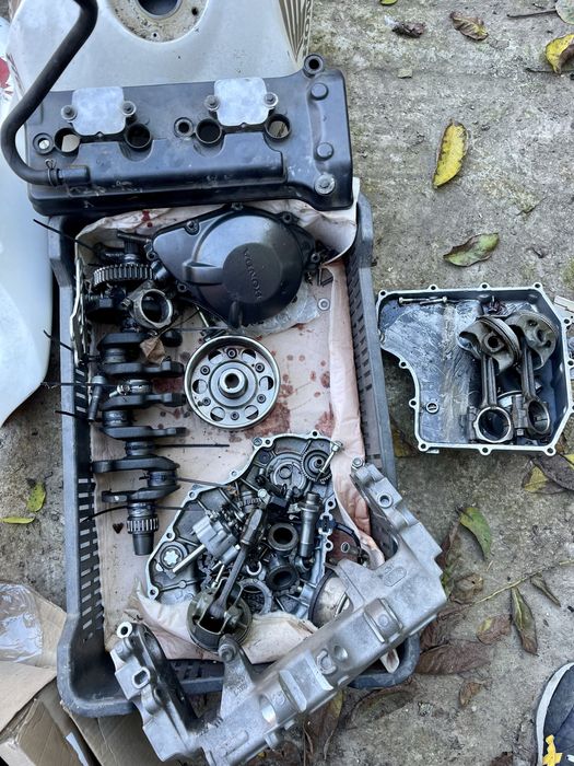 Honda 954 900rr Piese