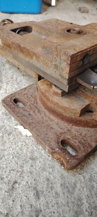 Menghina industriala rotativa