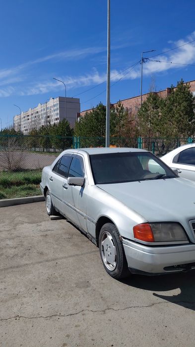 Мерс с 180 механика