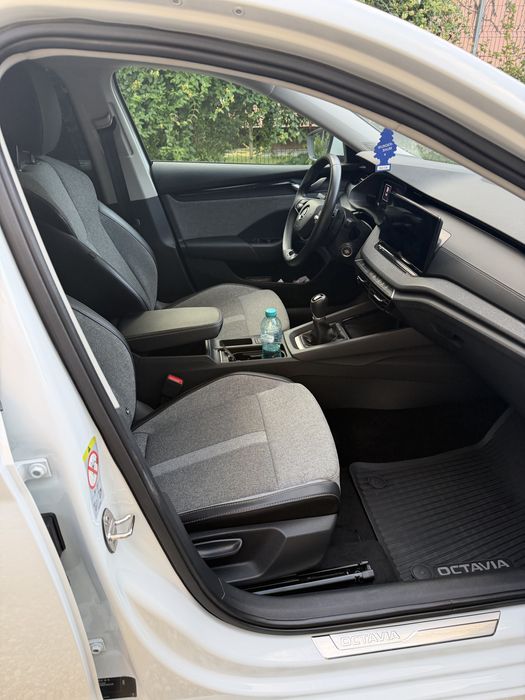 SKODA Octavia 2024 — imagine 5