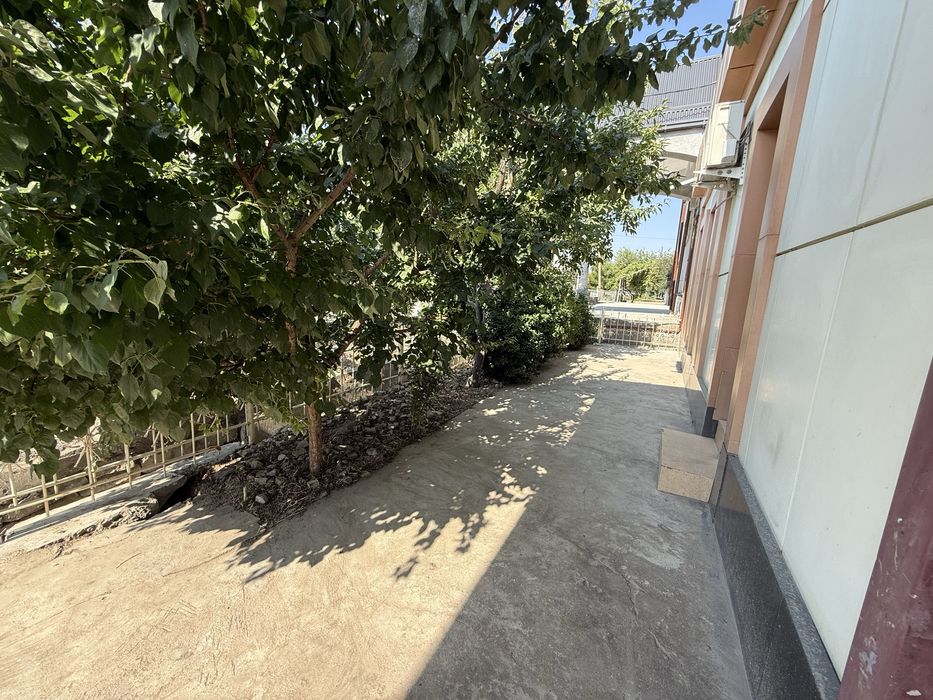 Продается дом 4 соток 7 комнат