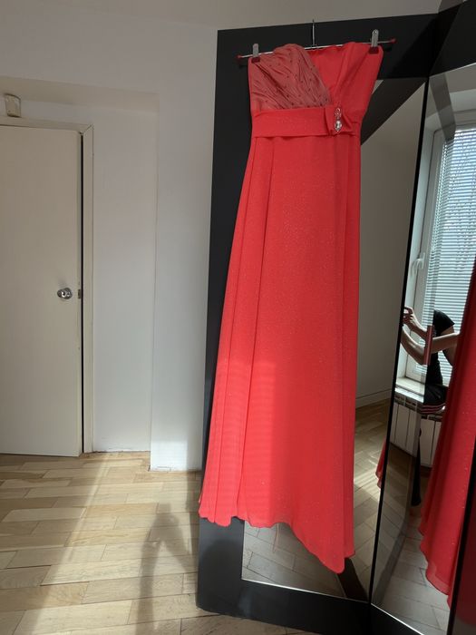 Дамска бална рокля