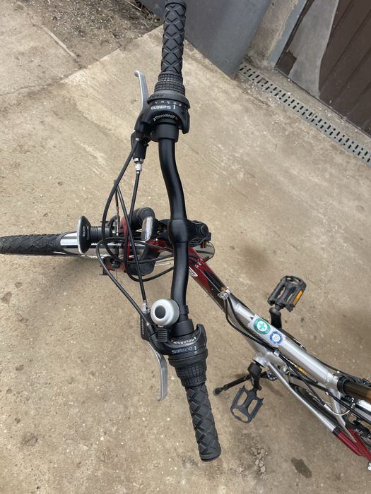 Vand o bicicleta de copi roti 24 ca noua aluminiu