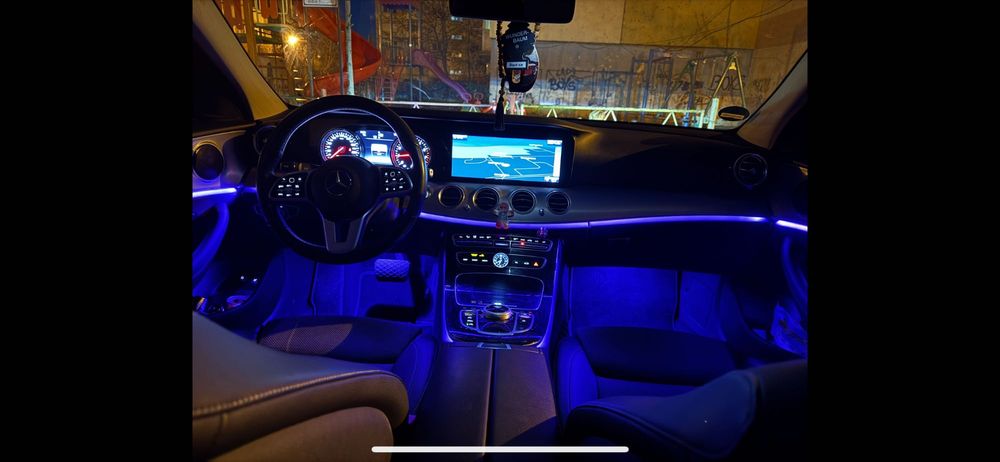 Vând Mercedes Clasa E