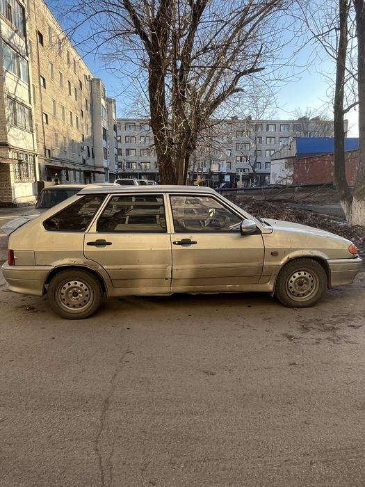 Ваз 2114 на бодром ходу