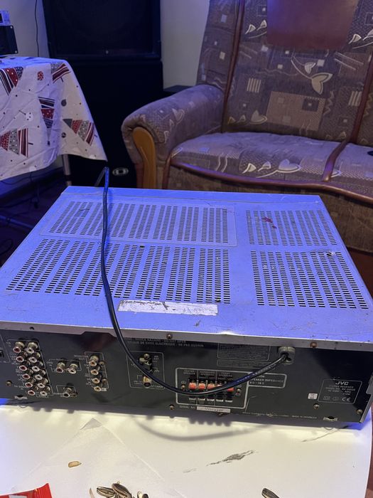 Vand amplificator JVC model 5052