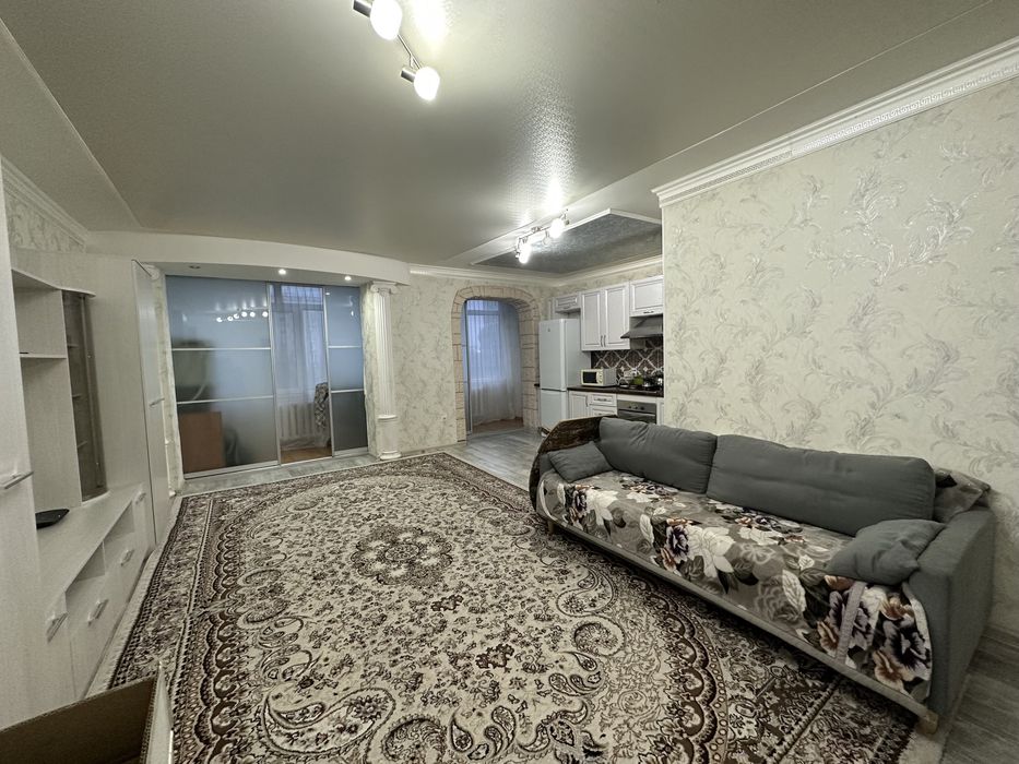 Сдам по суточно 3 ком кв