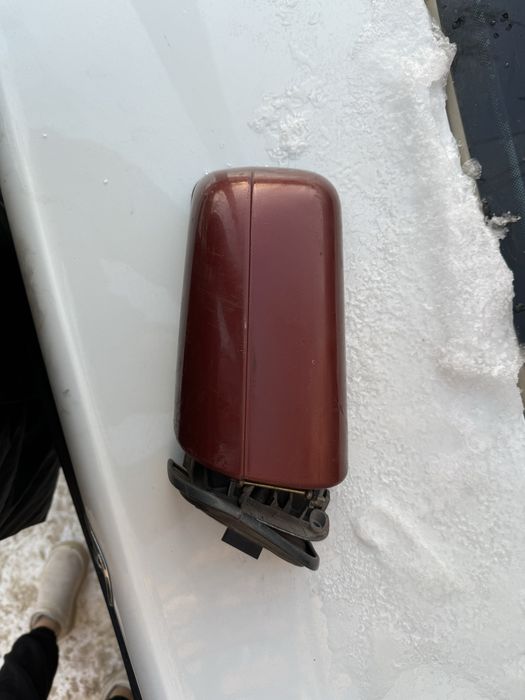 Продам боковое зеркало на w202