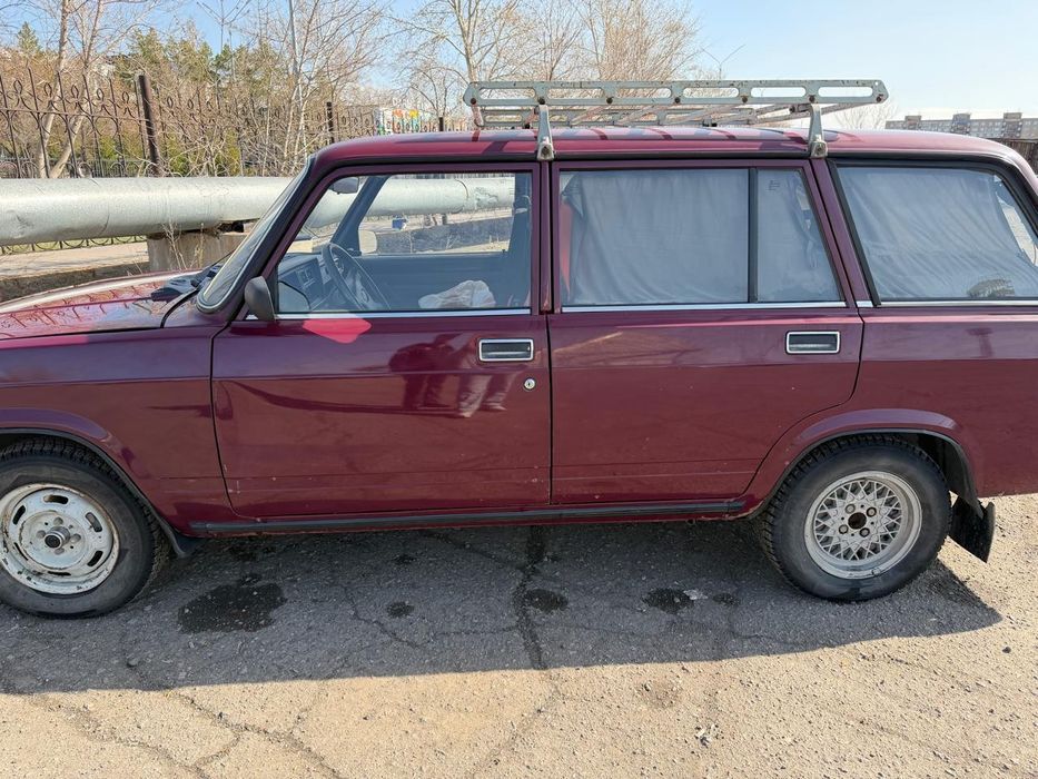 Продаю машину не дорого