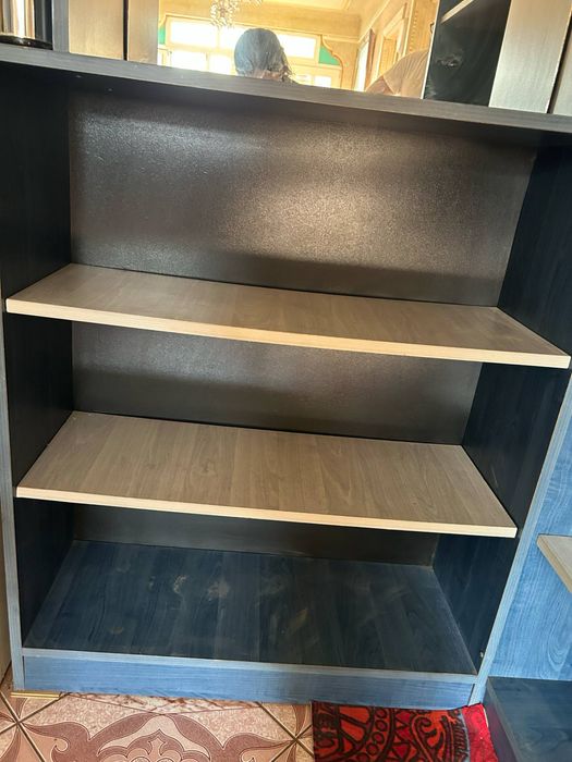 Bar pentru living din lemn masiv