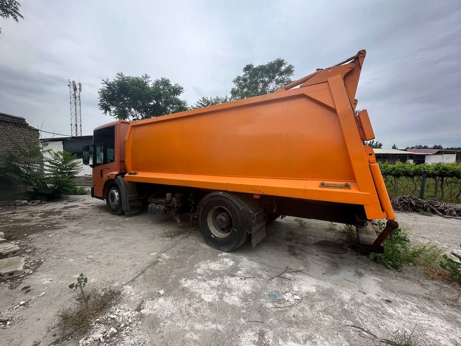 Марсадес бенс зудлик билан сотилади