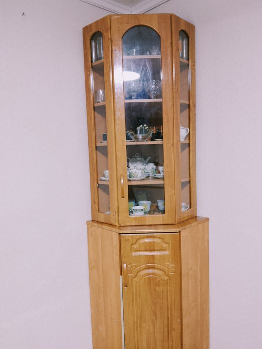 Продам буфет за 10000