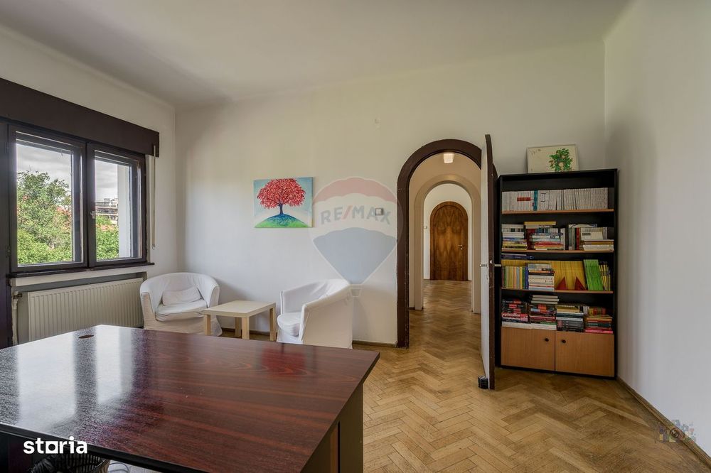 Apartament interbelic cu vedere spectaculoasă, Dionisie Lupu